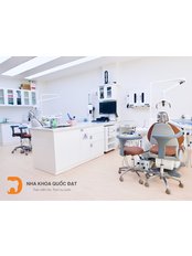 Quoc Dat Dental Clinic - treatment room 