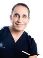 Dr Luis Casavantes -  at Avanti Derma