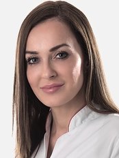 Dr Dorota Kozicka -  at Clinica Dermatologica