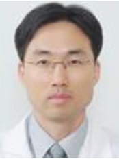 Dr Jun Yong Kim - Doctor at Good Moonhwa Hospital