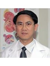 Dr Taweesuk Pongnakintr - Doctor at Sukumvit Hospital