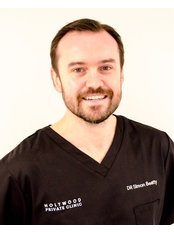 Dr Simon Beatty - Doctor at Holywood Private Clinic