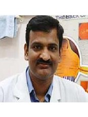 Dr N.Veerabhadra Rao - Doctor at Bangalore Nethralaya - Super Speciality Eye Hospital
