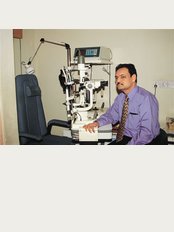 Clear Vision Eye Center - 201, Bhavya Plaza, Station Road,, Khar (W),, Mumbai, India, 400052, 