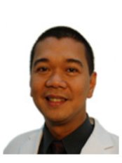 Dr Nilo Ramirez - Ophthalmologist at The Lasik Surgery Clinic Pampanga