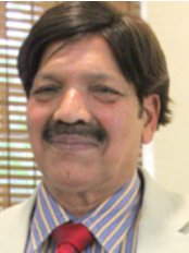 Dr Mukesh Bansal - Doctor at Safal Fertility
