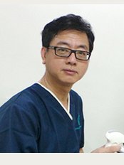 IVF Bridge Fertility Centre - Consultant IVF Specialist - Dr Tan