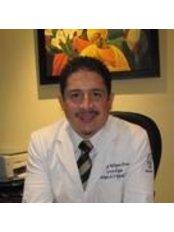 Dr Jorge Alberto Rodriguez Pezino - Doctor at Reproducción Y Embarazo