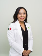 Dr Isabel Suarez - Doctor at LIV Fertility Center