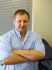 Dr Artur Slowik - Doctor at Parens Rzeszów
