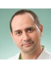 Dr Robert Jarema - Doctor at InviMed Fertility Clinics Warsaw