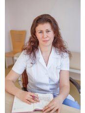Dr Alina  Palamarchuk - Doctor at LUTSYNA Int