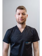 Dr Chris Tsakalos - Doctor at Choiexpert Hair Clinic
