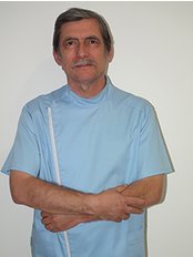 Dr Peter Vincze - Aesthetic Medicine Physician at PHAEYDE