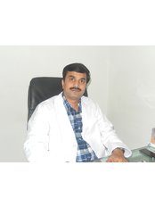 Dr SHASHIKANTH V - Surgeon at Hair Sure Hair Transplant Centre - Hyderabad