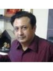 Dr K.K Arora - Doctor at Satyam Hair Transplant Centre - India