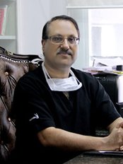 Dr Tejinder Bhatti - Surgeon at Darling Buds Hair Transplant Clinic
