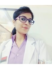 Berkowits Hair & Skin Clinic(Connaught Place) - Dr. Nanacy 