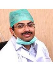 Dr Satinder Singh - Doctor at Hair and Senses