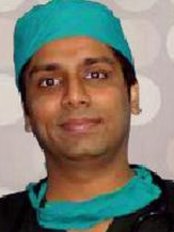 Dr Shaiil Gupta is a renowned Hair Transplant Surgeon in Delhi. - Dermatologist at Satya Skin, Laser and Hair Transplantion Clinic - Kamla Nagar Clinic