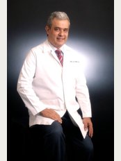 Uranga Hair Center - Dr Daniel De Uranga