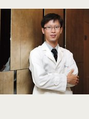 Dr. Shin-Je Lee (Dr. Momo) Hair Transplant International - Dr. momo, Shin-Je Lee, MD, PhD