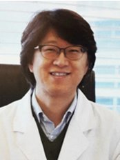 Lee Moon Won - Korean Medicine Clinic - Dr Lee Moon Won - the direction and the founder
