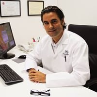 Dr Enrique Carmona Almería