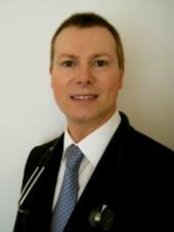 Dr Griffiths - FUE Hair Transplants - Dr Peter Griffiths 