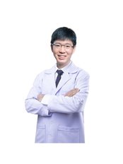 Dr Pisut Piyakeeratikul - Doctor at DHI Thailand