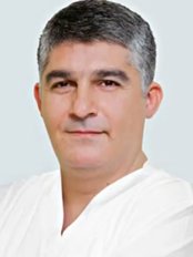 Hair Transplantation - Dr. Hakan Doganay - Lara Anadolu Hospital, Antalya,  0