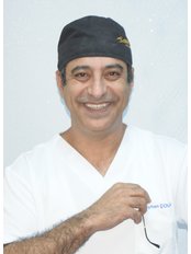 Dr. ayhan colak - Arzt für Ästhetische Medizin - IPF Klinik - Dr. Ayhan Çolak