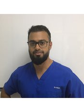 Dr Suhail ALAM - Surgeon at British Hair Clinic