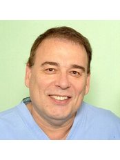 Dr Christopher Pawlinga - Doctor at Saratoga Hair Transplant Center - Saratoga Springs