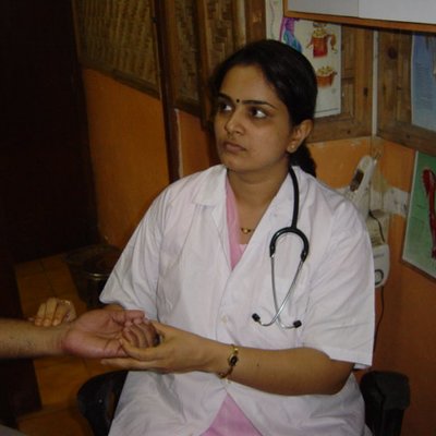 Dr Namrata 