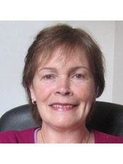 Mrs Helen Ryle - Practice Director at New Horizons Hypnotherapy, CBT and EFT Clinic