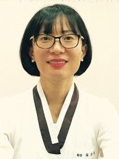 Dr Choi Eun-su -  at Yedaeun Korean Medicine Clinic