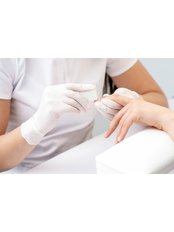 Manicure - Endulge Therapy