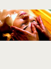Ayurveda Holistic centre-Kerala - face massage
