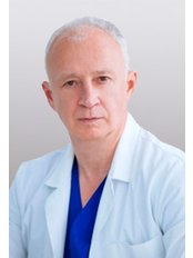 Mr Serger  Serniak - Doctor at Mediland