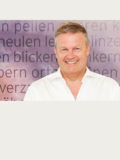 sehkraft Augenzentrum Wien - Matthias Maus - medical director