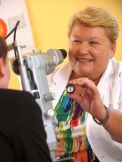 Eliška Birndtová -  at Evropská oční klinika Lexum Tábor