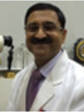 Dr Rishi Mohan -  at MM Eyetech Institute