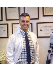 Dr Yazan Haddadin Eye Clinic - Dr Yazan Haddadin 1 