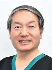 Dr Takayuki Akahoshi - Surgeon at Muscat Eye Laser Center