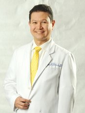 Amadeo A.S. Veloso, Jr. - Ophthalmologist at Asian Eye Institute Mall Of Asia