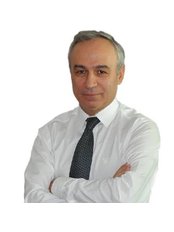 Dr Ali Ofluoglu - Doctor at Nisantasi Hospital Eye Clinic