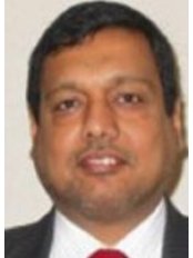 Mr Salman Mirza - Surgeon at Optegra Eye Health Care Birmingham