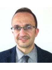 Mr Mahmoud Sarhan - Surgeon at Optegra Eye Hospital Yorkshire