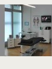 Massage-Practice and Back Therapy - Hagenholzstr. 98, Zürich, 8050, 